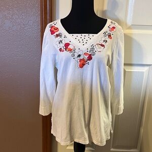 Koret White Top with Black Bead Accents